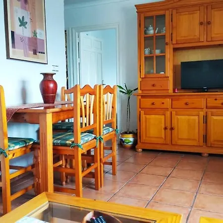 Con Vistas En El Centro De Holiday home